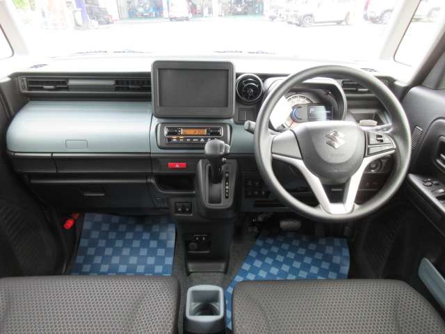 Suzuki Spacia Base 3