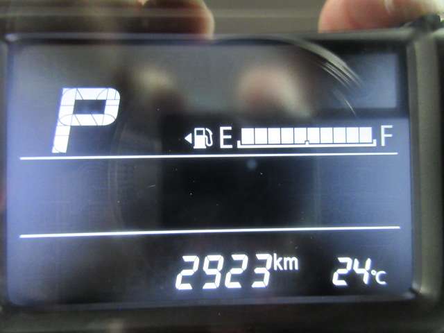 Suzuki Spacia Base 4