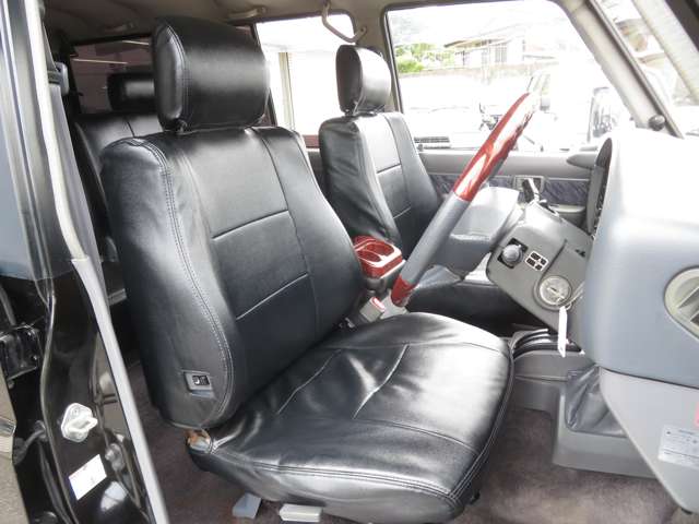 Toyota Land Cruiser Prado 9