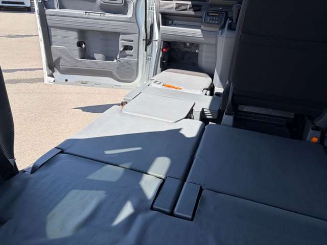 Honda N-VAN 11