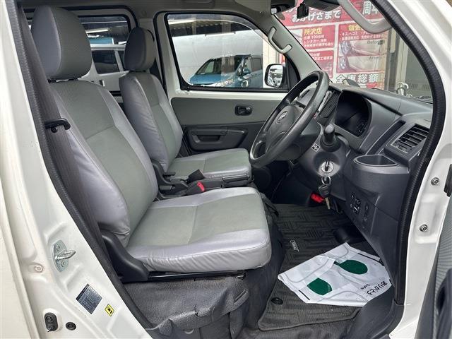 Toyota Town Ace Van 3