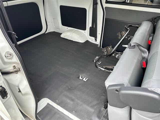 Toyota Town Ace Van 6