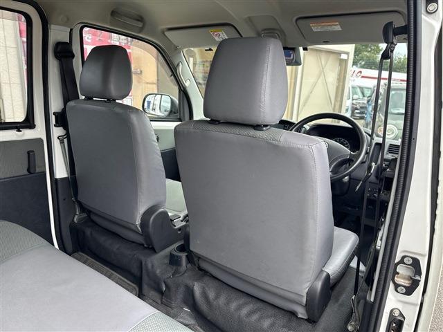 Toyota Town Ace Van 9