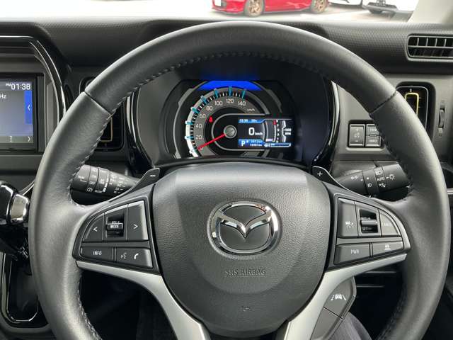 Mazda Flair Crossover 5