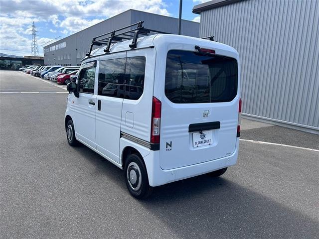Honda N-VAN 8