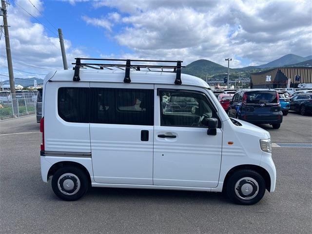 Honda N-VAN 10