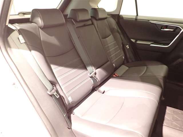 Toyota RAV4 12