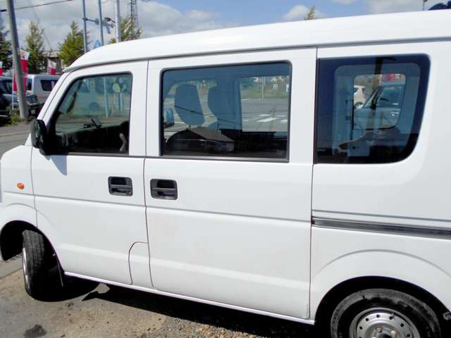 Suzuki Every 8