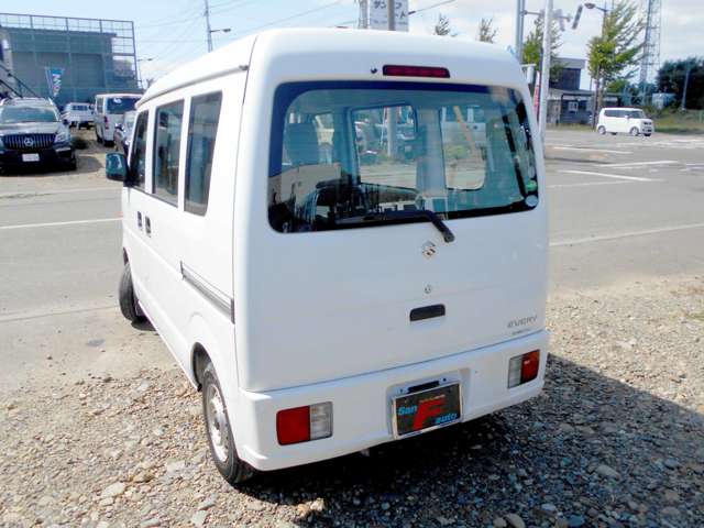 Suzuki Every 10
