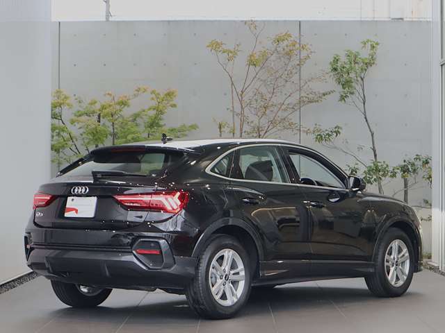 Audi Q3 Sportback 6