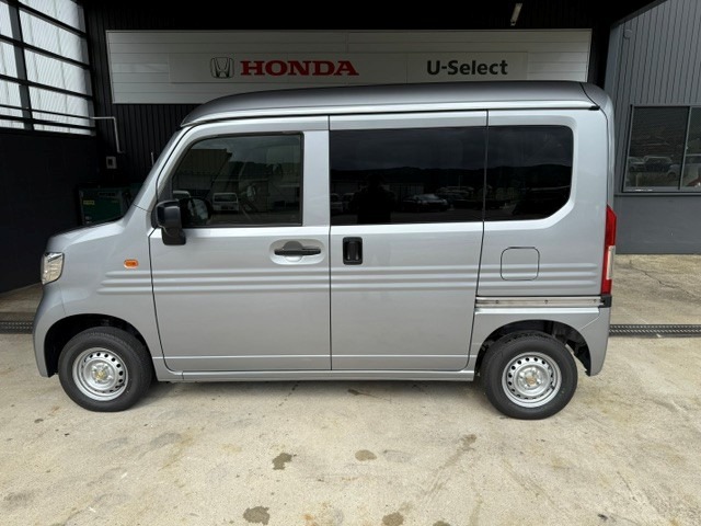 Honda N-VAN 11