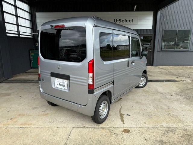 Honda N-VAN 12