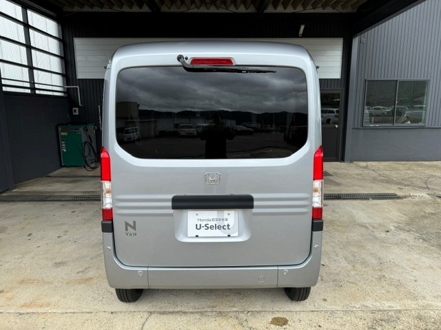 Honda N-VAN 9