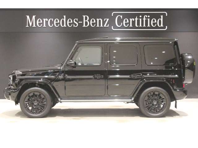 Mercedes-Benz G-Class 3
