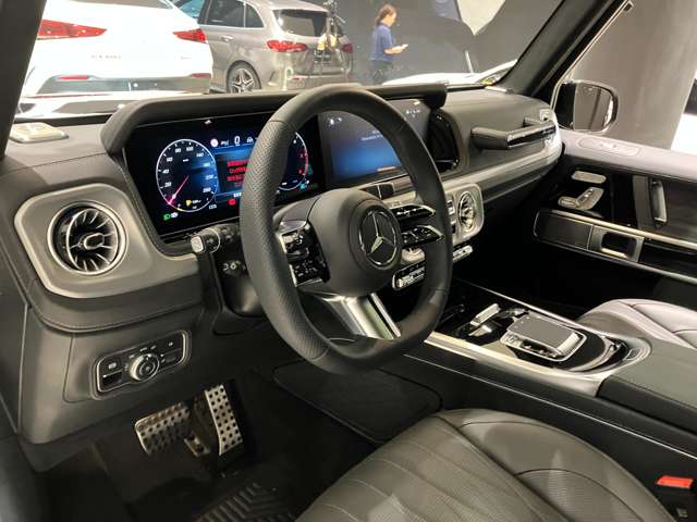Mercedes-Benz G-Class 5