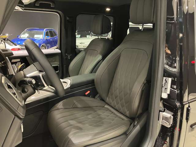 Mercedes-Benz G-Class 6