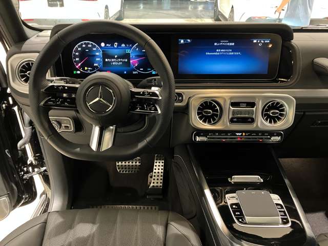 Mercedes-Benz G-Class 9