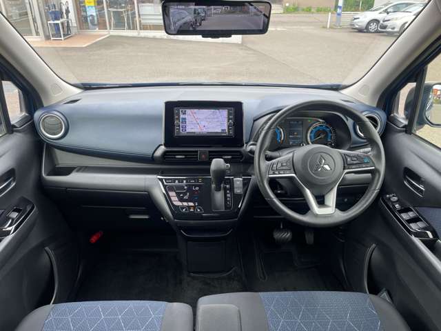 Mitsubishi eK X 2