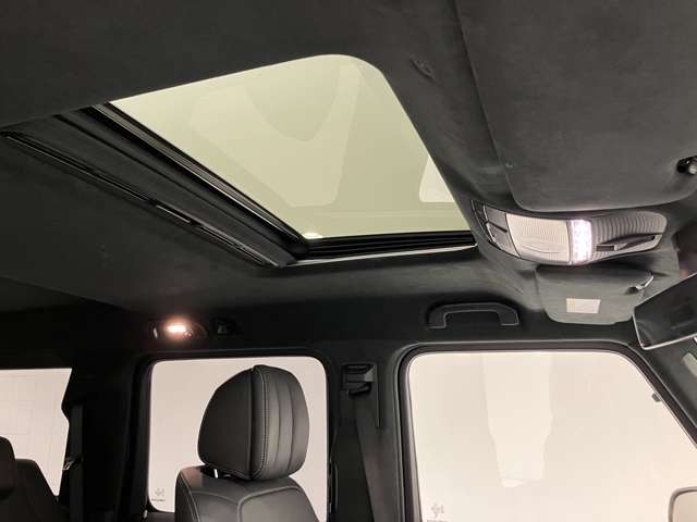 Mercedes-Benz G-Class 5