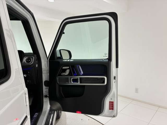 Mercedes-Benz G-Class 6