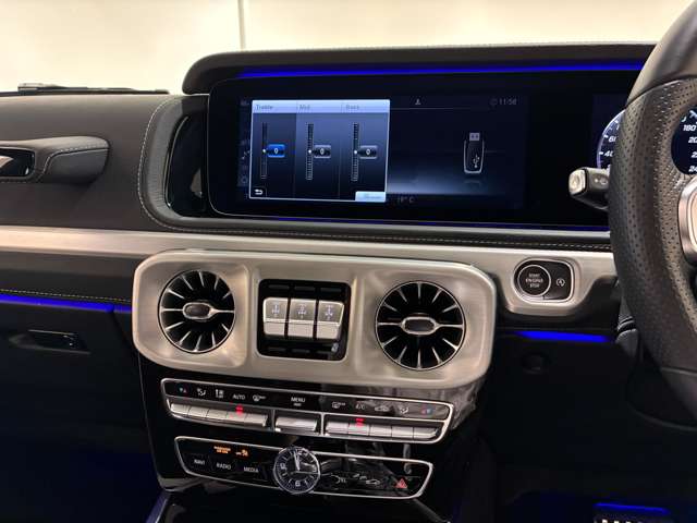 Mercedes-Benz G-Class 10