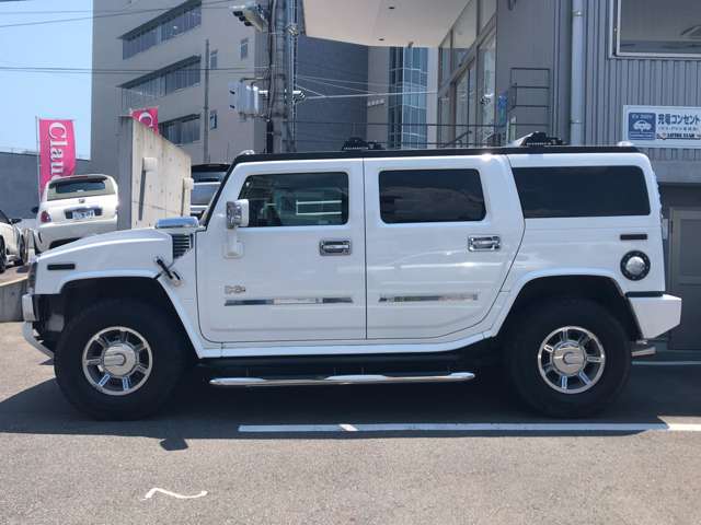 Hummer H2 3