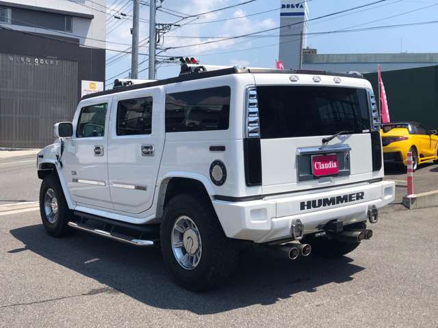 Hummer H2 4