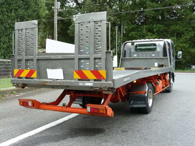 Isuzu Elf 5