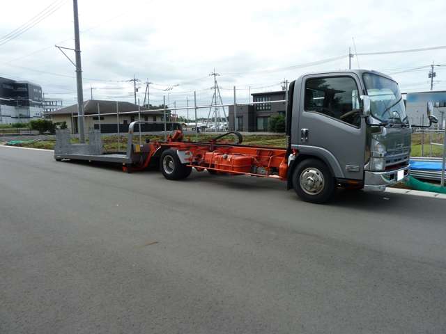 Isuzu Elf 9