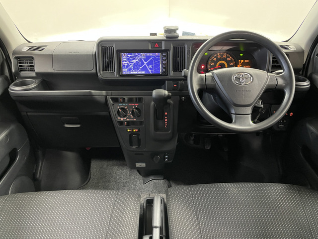 Toyota Pixis Van 5