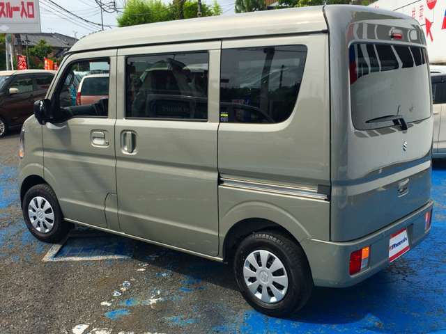 Suzuki Every 12
