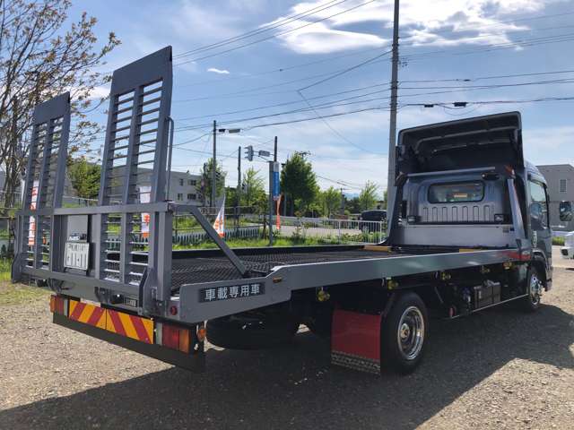 Isuzu Elf 10