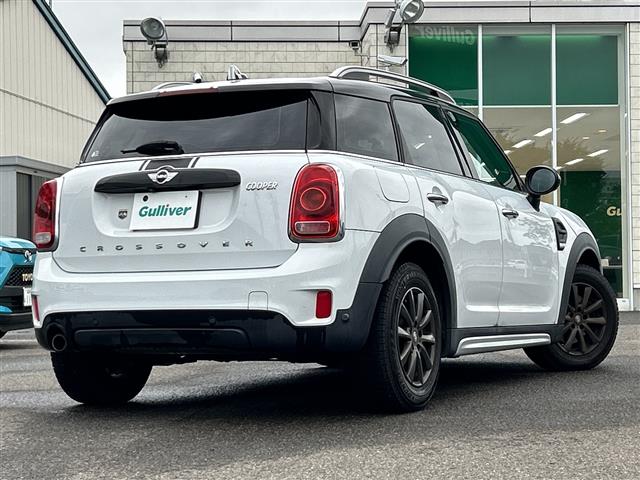 MINI Crossover 9