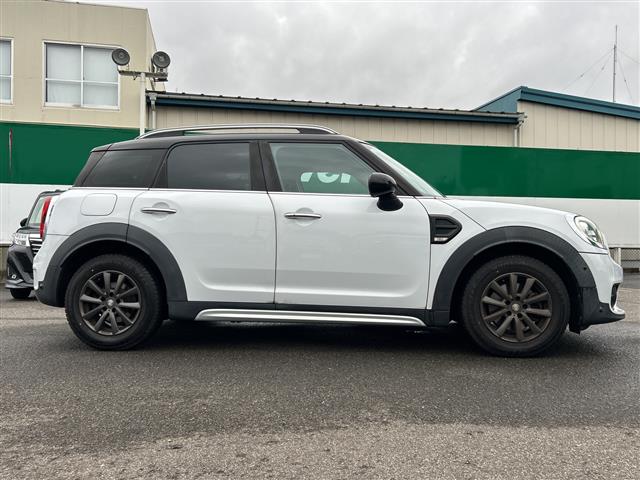 MINI Crossover 10