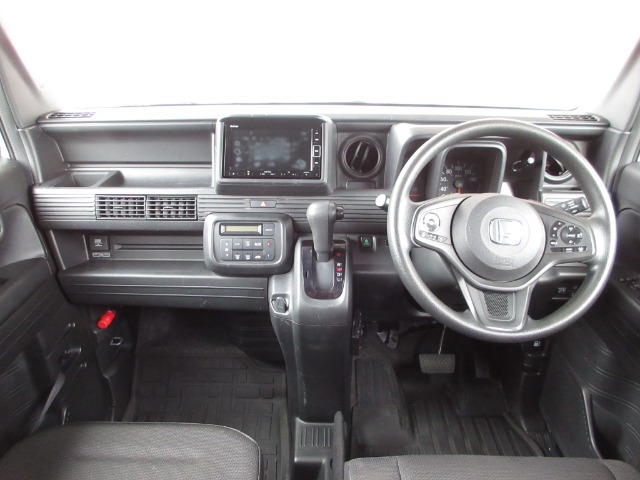 Honda N-VAN 11