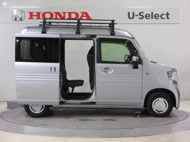Honda N-VAN 8