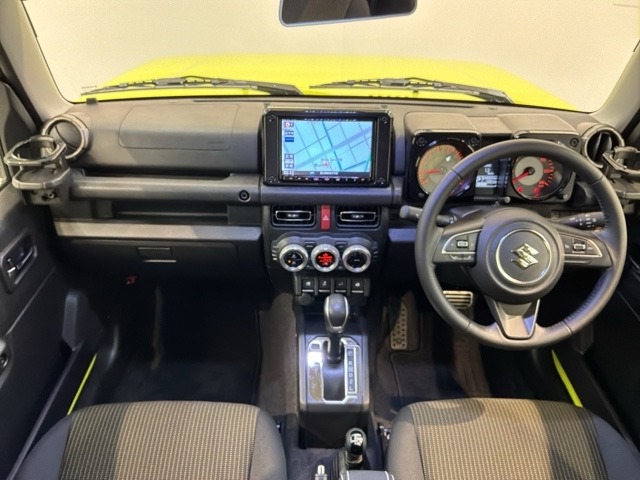 Suzuki Jimny 8