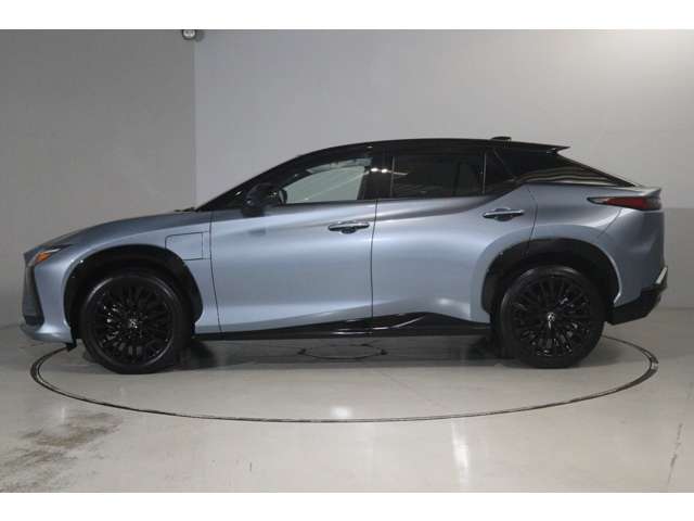 Lexus RZ 3