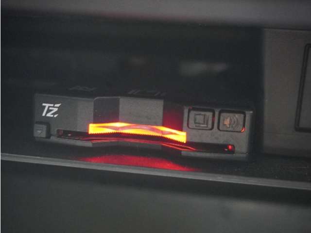 Daihatsu Taft 4