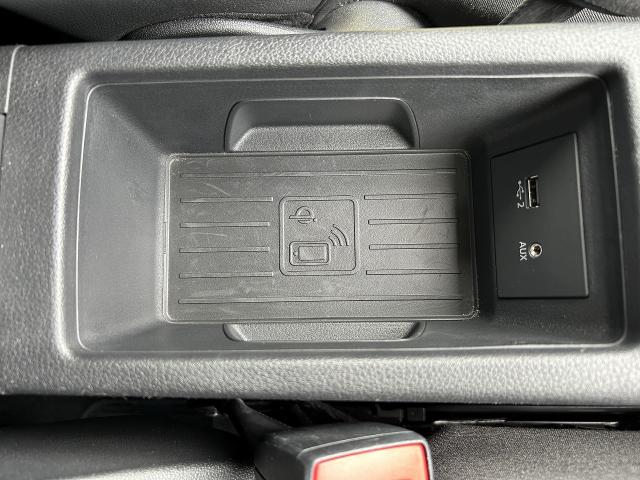 Audi Q2 8