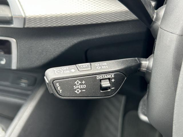 Audi Q2 9