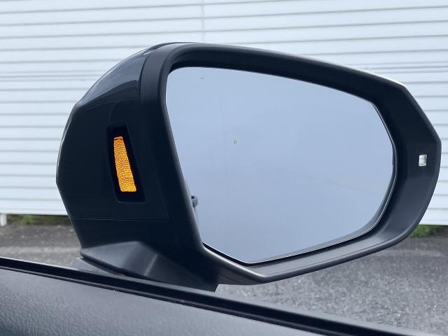 Audi Q2 11
