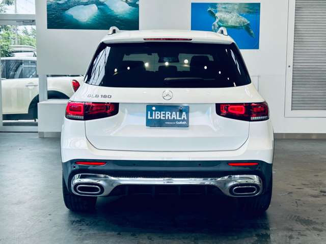 Mercedes-Benz GLB 11
