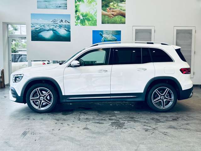 Mercedes-Benz GLB 12