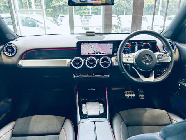 Mercedes-Benz GLB 5