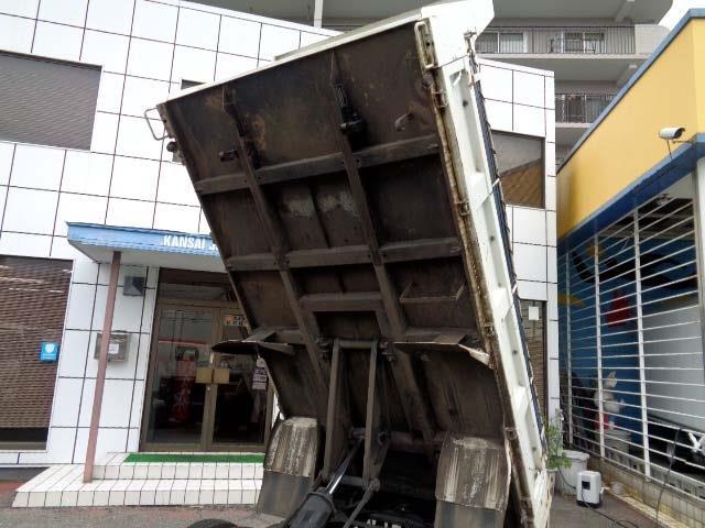 Isuzu Elf 11