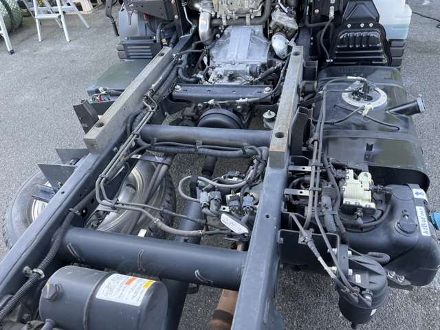 Mitsubishi Fuso Canter 6