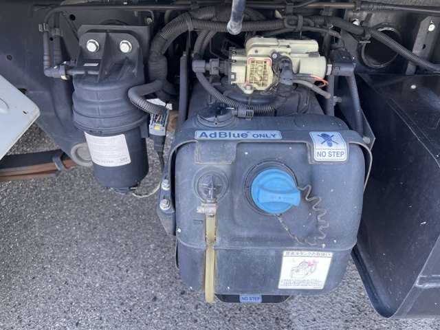 Mitsubishi Fuso Canter 7