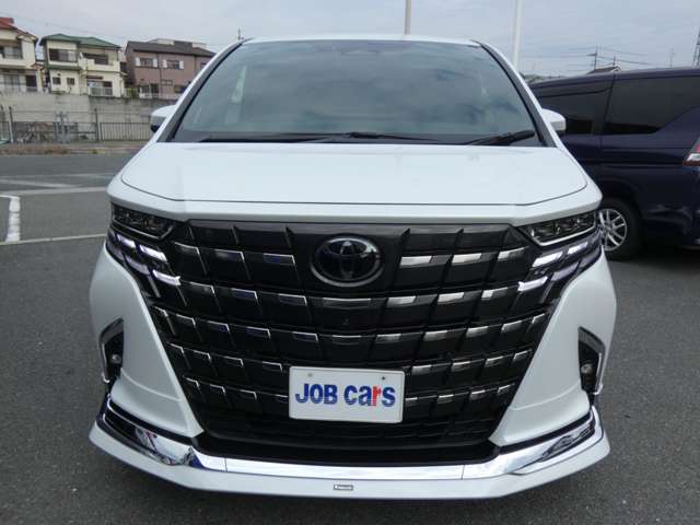 Toyota Alphard 6