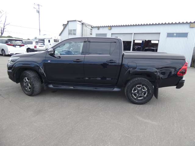 Toyota Hilux 8
